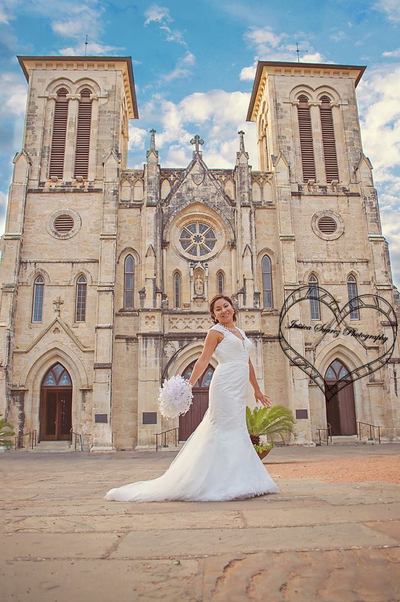 bridal portraits with Jessica Suarez Photography San Antonio, Texas