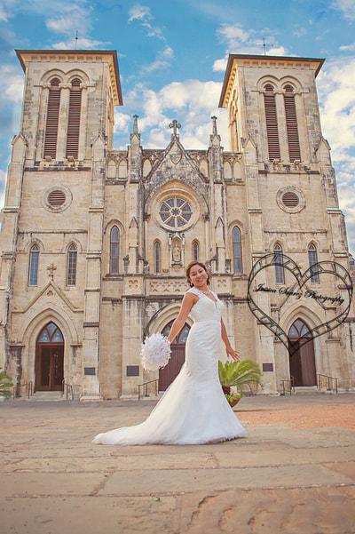 wedding pictures with Jessica Suarez Photography San Antonio, Texas